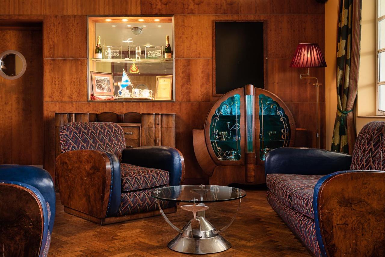 The Aviator Hotel Sywell Bagian luar foto