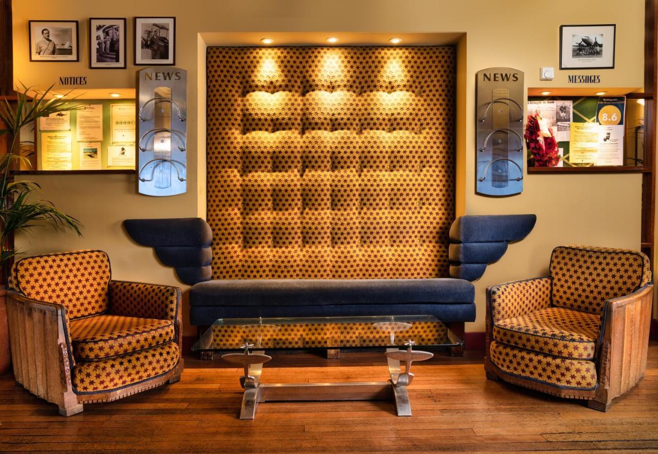 The Aviator Hotel Sywell Bagian luar foto